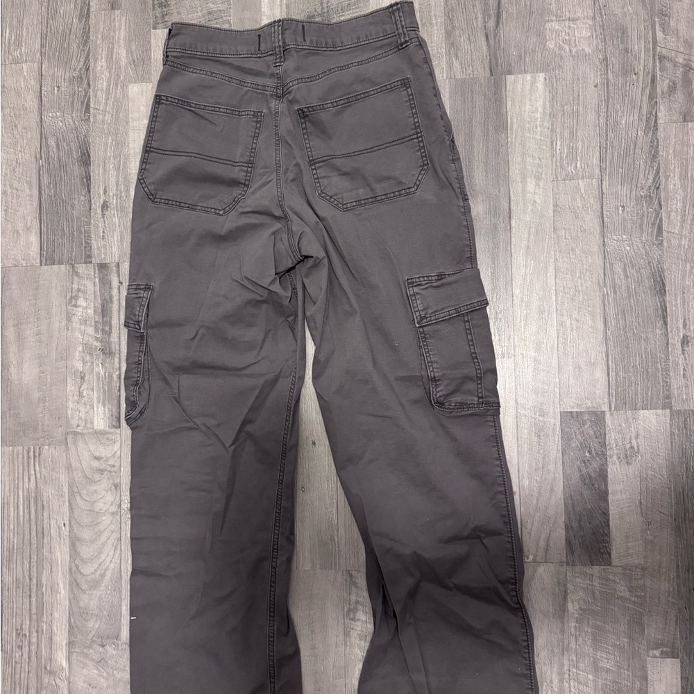 Hollister Charcoal Wide-Leg Cargo Jeans - Picture 2 of 3